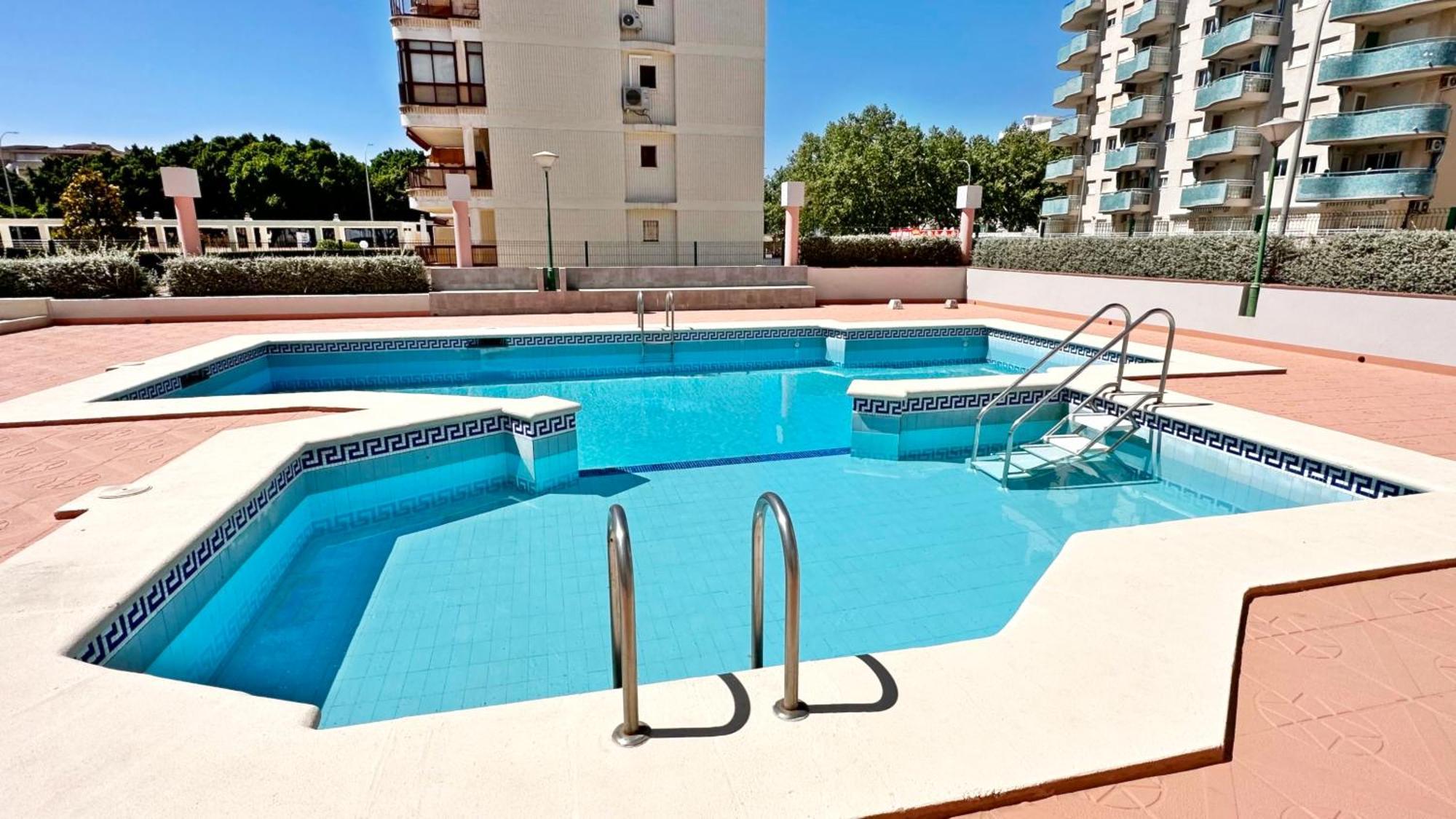 Reyna Playa De Gandia - Alquiler Solo A Familias Apartment Ngoại thất bức ảnh